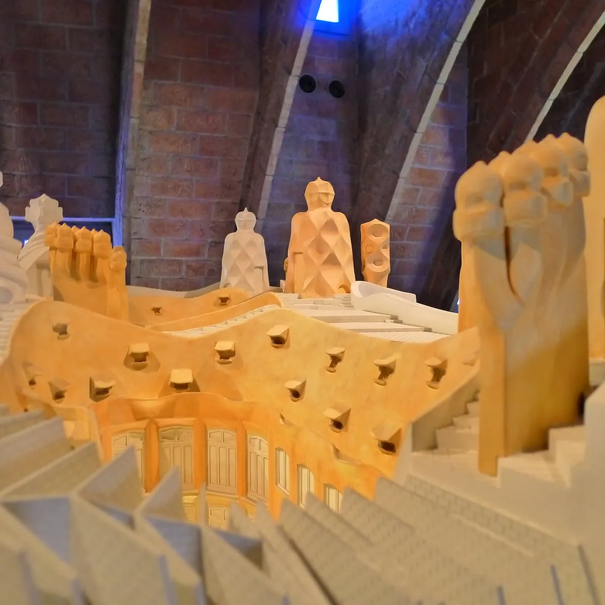 Casa Milà (La Pedrera) Visitor Guide: Tickets, Tips & What to See