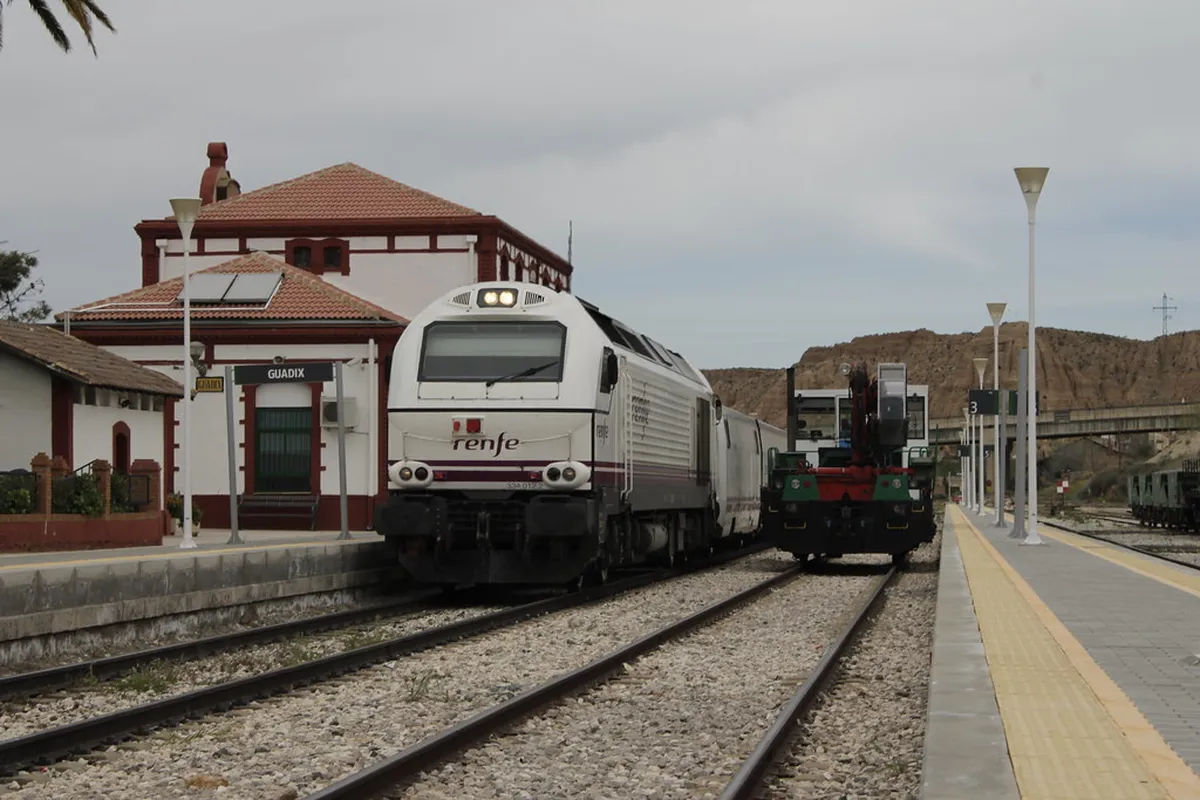 Madrid to Granada by Train: 7 Things to Know Before You Book