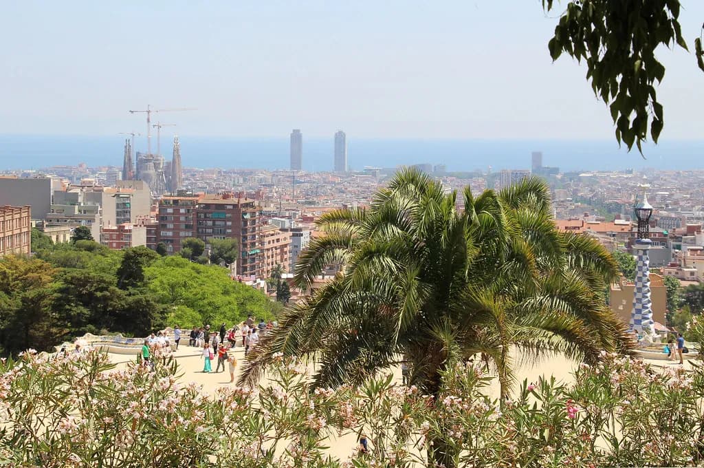 Park Guell Barcelona Travel Guide