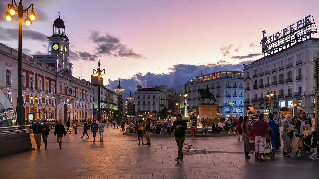 Puerta Del Sol Madrid Travel Guide