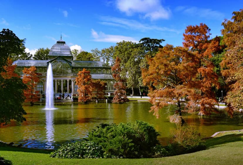 Retiro Park Madrid Travel Guide