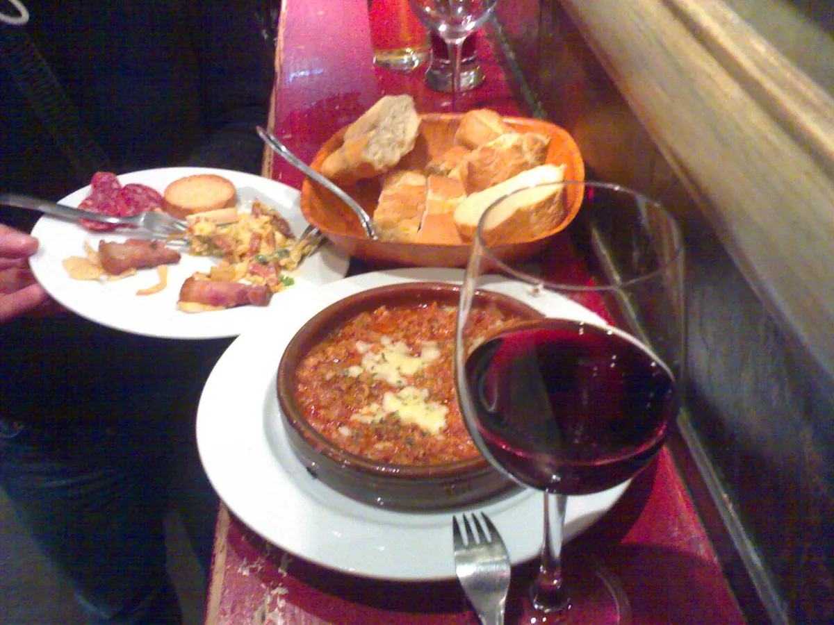 Plan Smooth Tapas in toledo, Spain