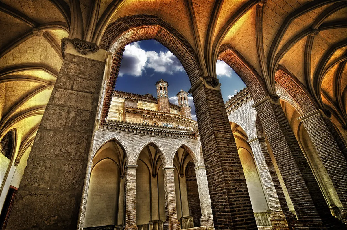 Practical Finding Cheap in toledo, Spain