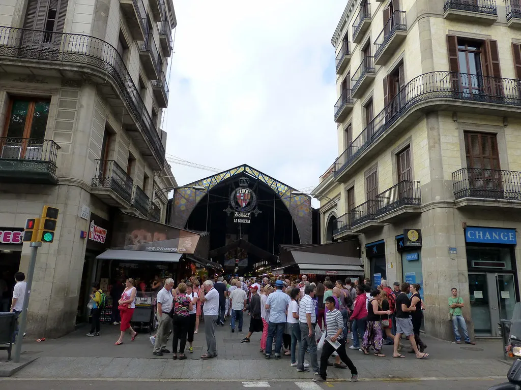 Arriving at Barcelona Airport (BCN): Your Transfer Options in Barcelona, Spain