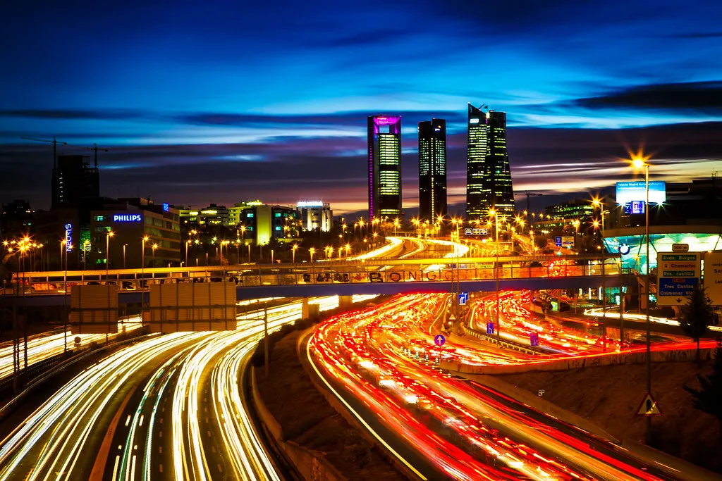 Airport Express Bus (Route 203): The 24-Hour Option in Madrid, Spain